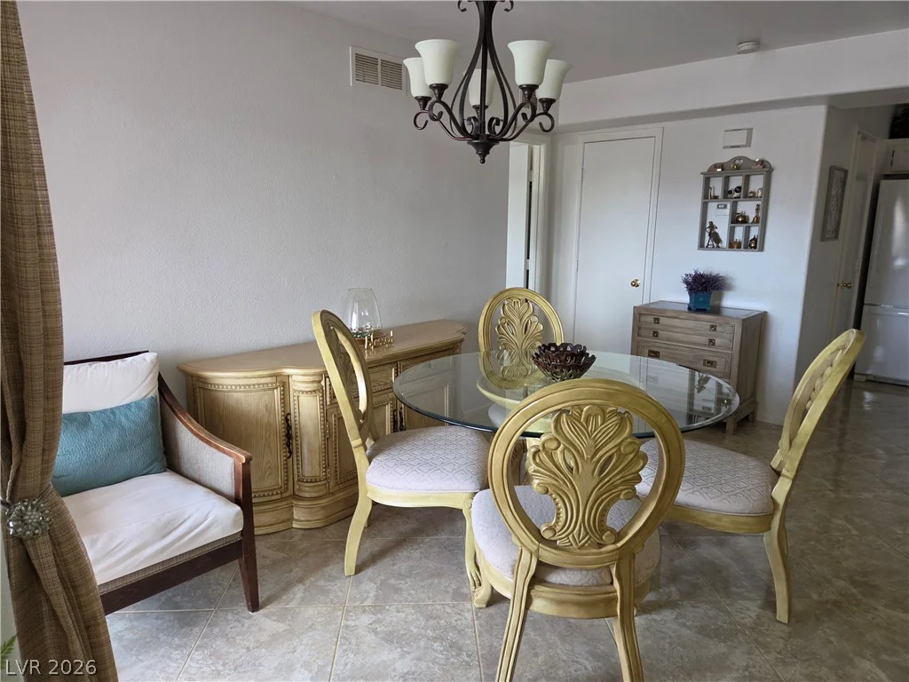 4555 Sahara, Las Vegas, NV 89104