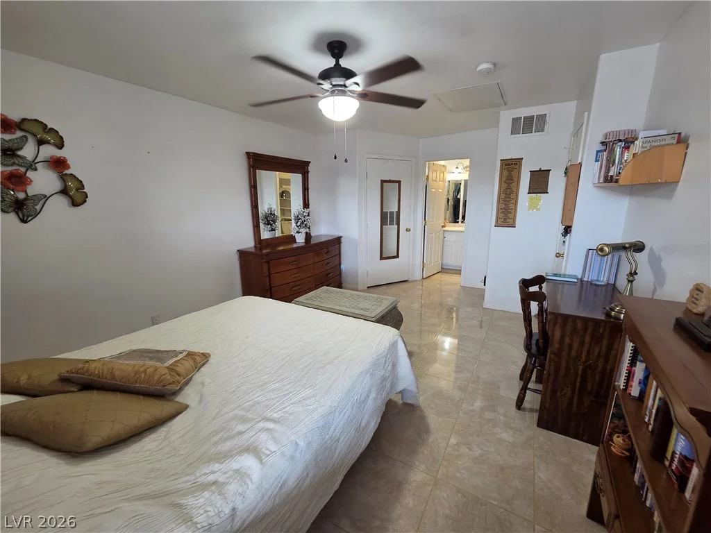 4555 Sahara, Las Vegas, NV 89104