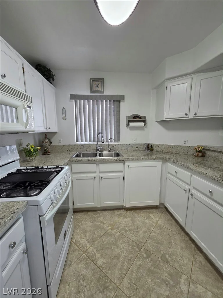 4555 Sahara, Las Vegas, NV 89104