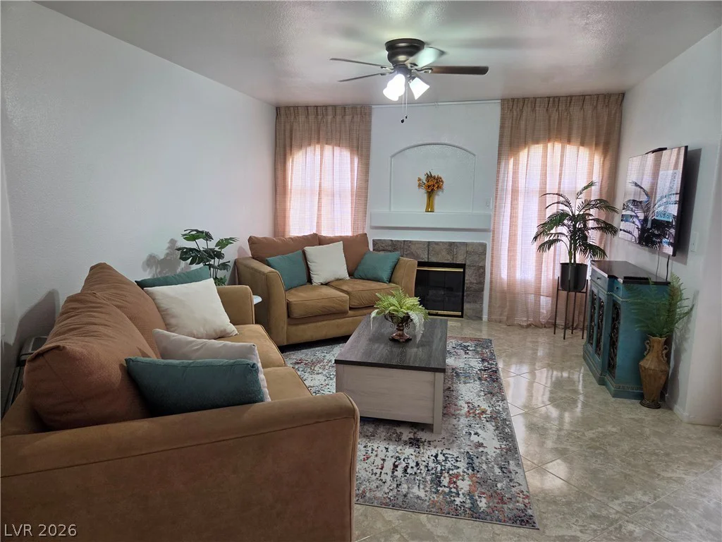 4555 Sahara, Las Vegas, NV 89104