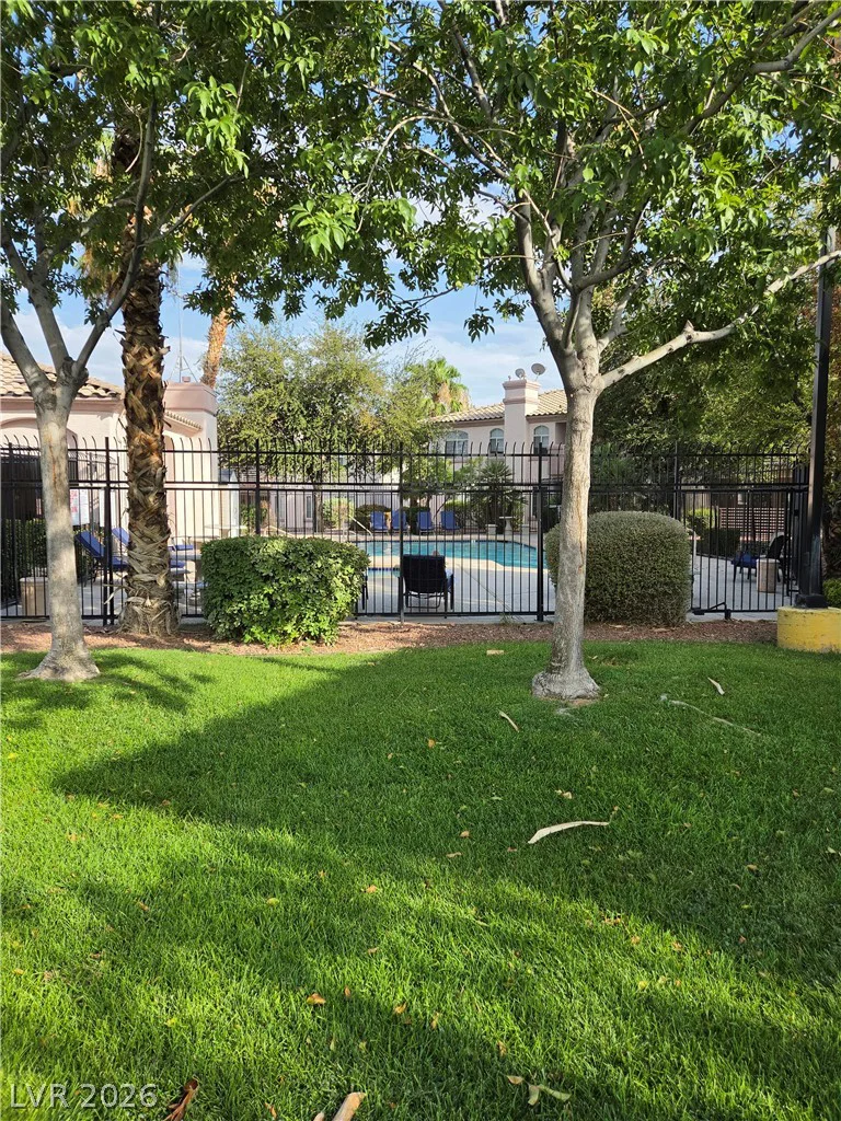4555 Sahara, Las Vegas, NV 89104