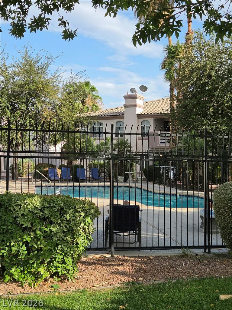 4555 Sahara, Las Vegas, NV 89104