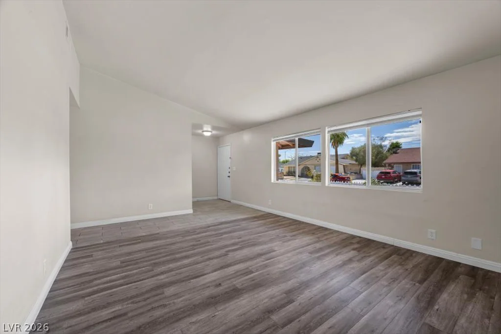 5132 Springland, Las Vegas, NV 89146