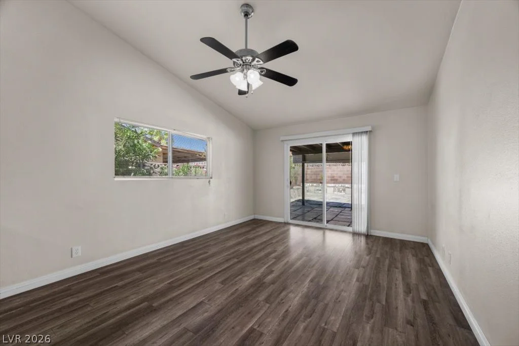 5132 Springland, Las Vegas, NV 89146