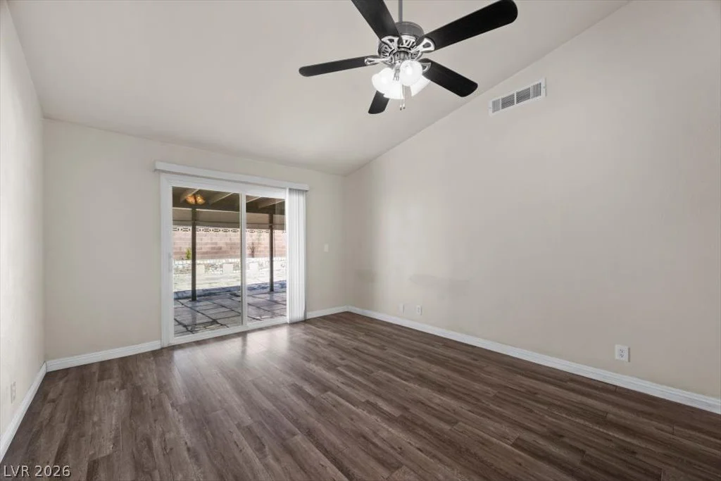 5132 Springland, Las Vegas, NV 89146