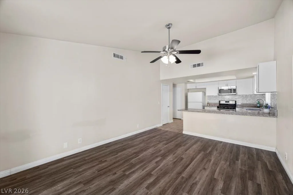5132 Springland, Las Vegas, NV 89146