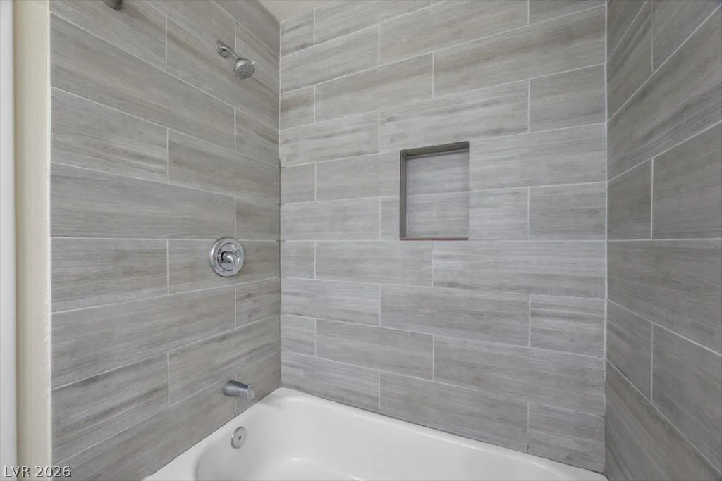 5132 Springland, Las Vegas, NV 89146