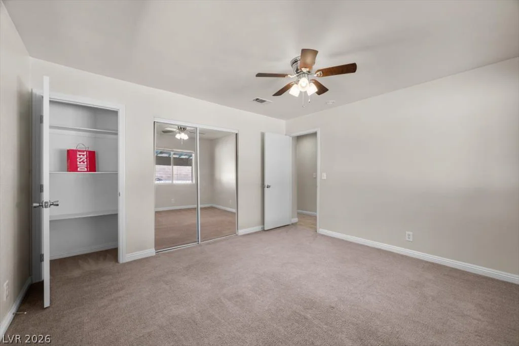 5132 Springland, Las Vegas, NV 89146