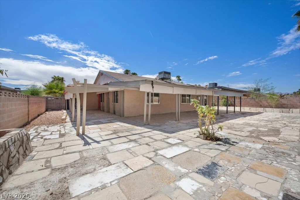 5132 Springland, Las Vegas, NV 89146