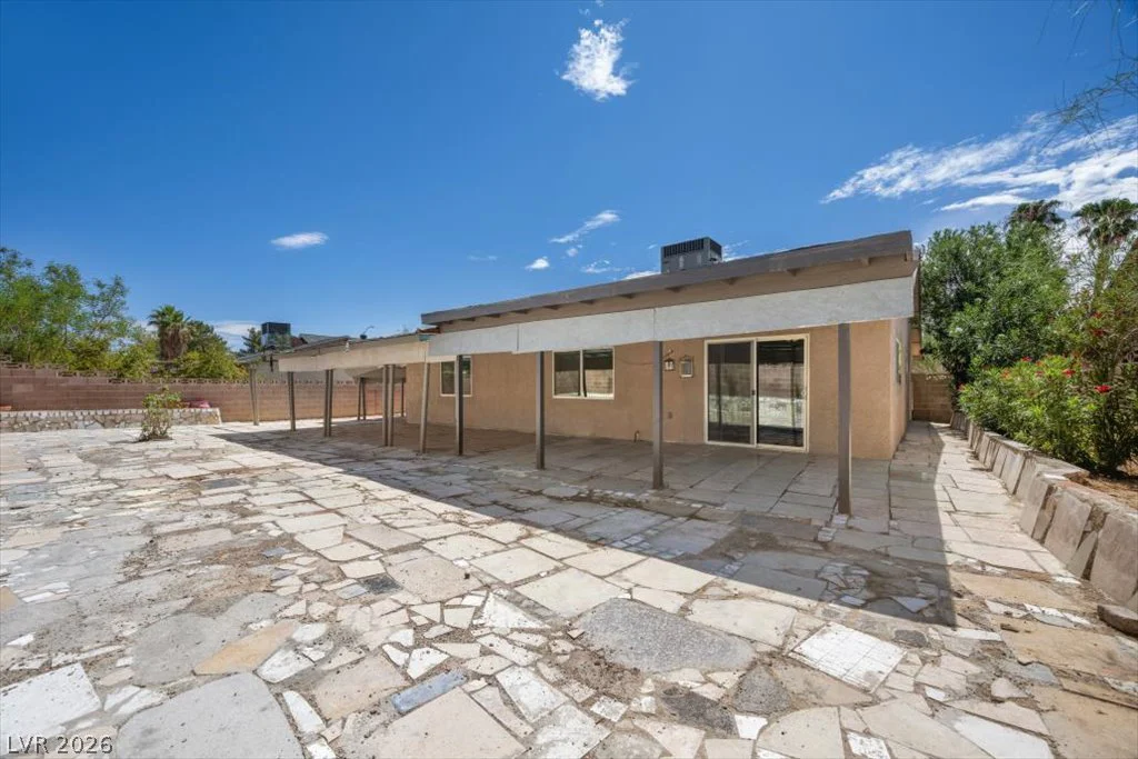 5132 Springland, Las Vegas, NV 89146