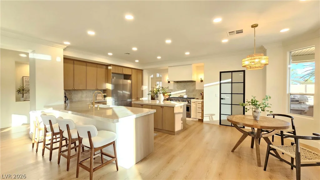 1821 Corta Bella, Las Vegas, NV 89134