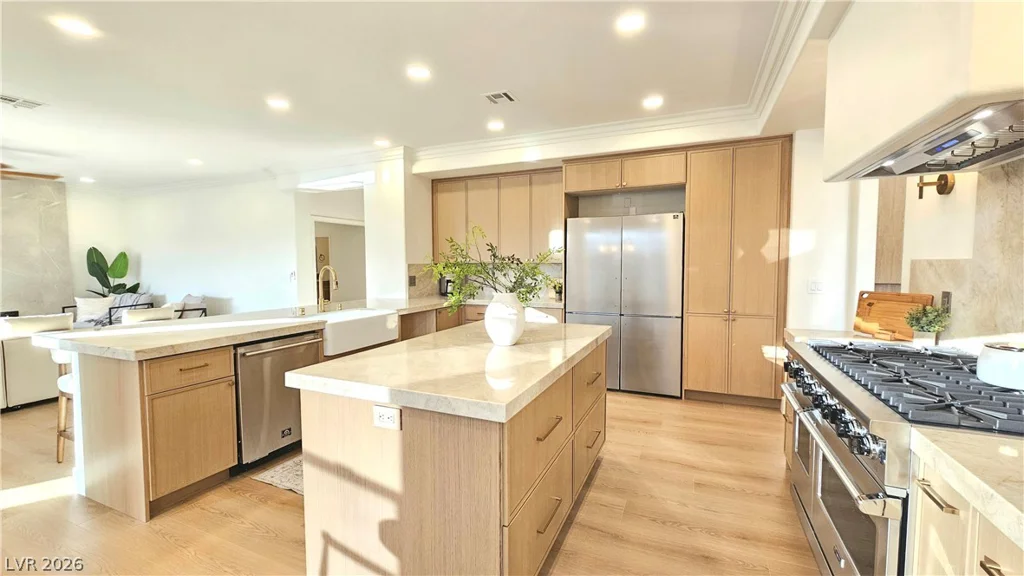 1821 Corta Bella, Las Vegas, NV 89134