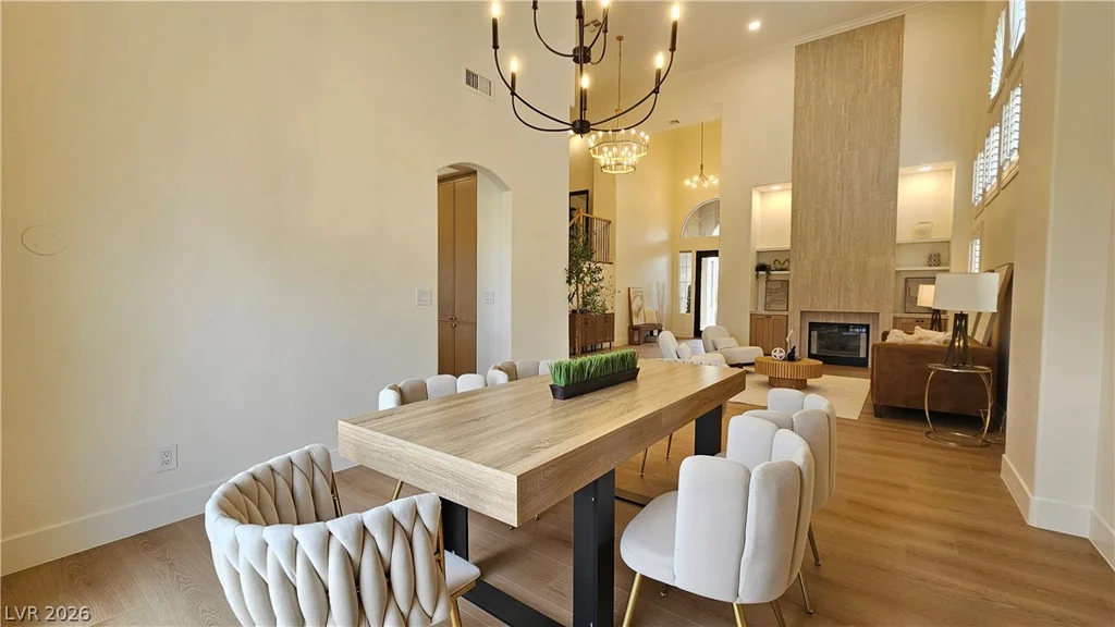 1821 Corta Bella, Las Vegas, NV 89134