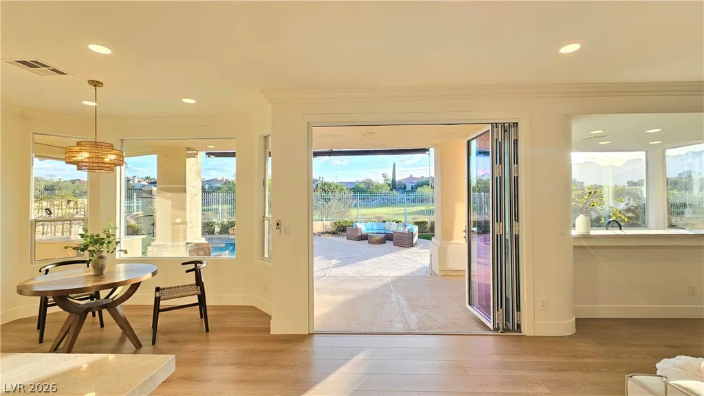 1821 Corta Bella, Las Vegas, NV 89134