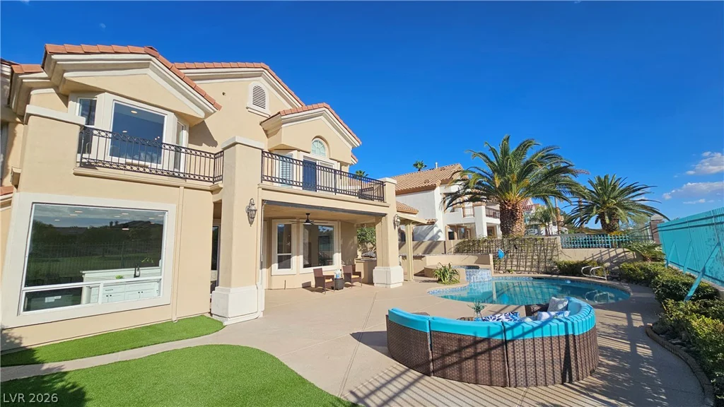 1821 Corta Bella, Las Vegas, NV 89134