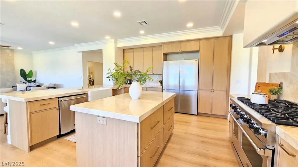 1821 Corta Bella, Las Vegas, NV 89134
