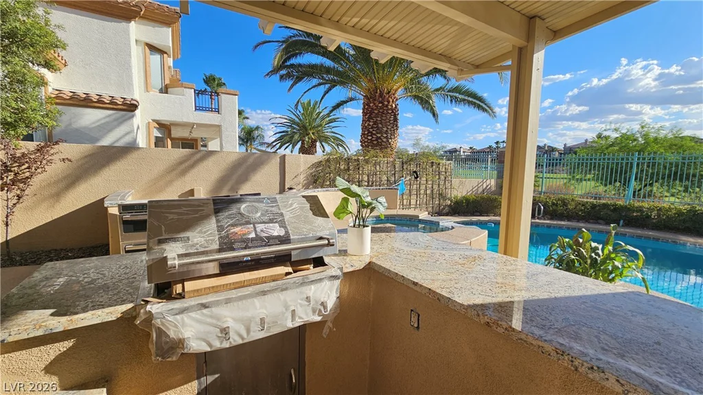 1821 Corta Bella, Las Vegas, NV 89134