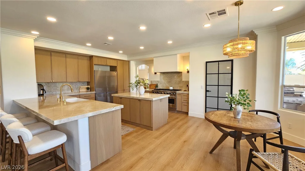 1821 Corta Bella, Las Vegas, NV 89134