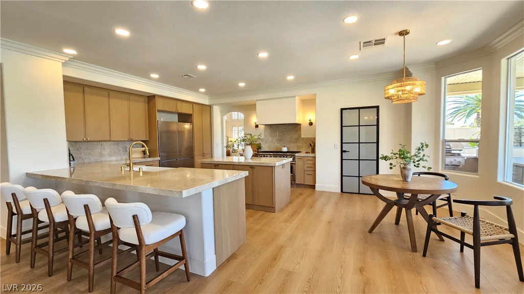 1821 Corta Bella, Las Vegas, NV 89134