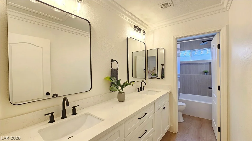 1821 Corta Bella, Las Vegas, NV 89134