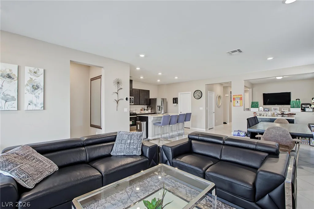 8958 Raven Patch, Las Vegas, NV 89113