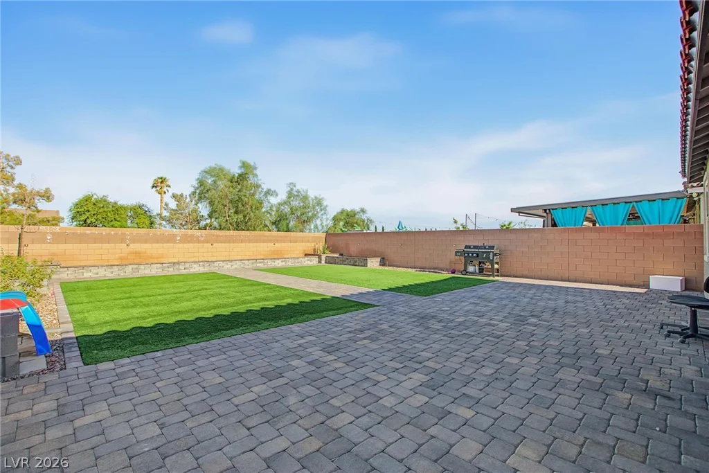 8958 Raven Patch, Las Vegas, NV 89113
