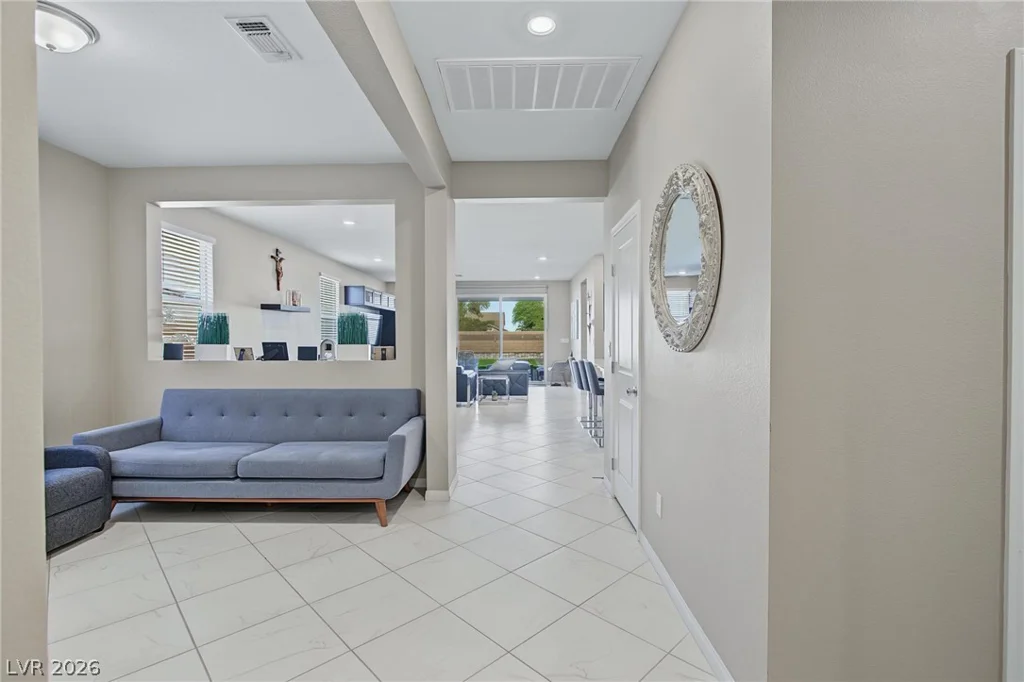 8958 Raven Patch, Las Vegas, NV 89113