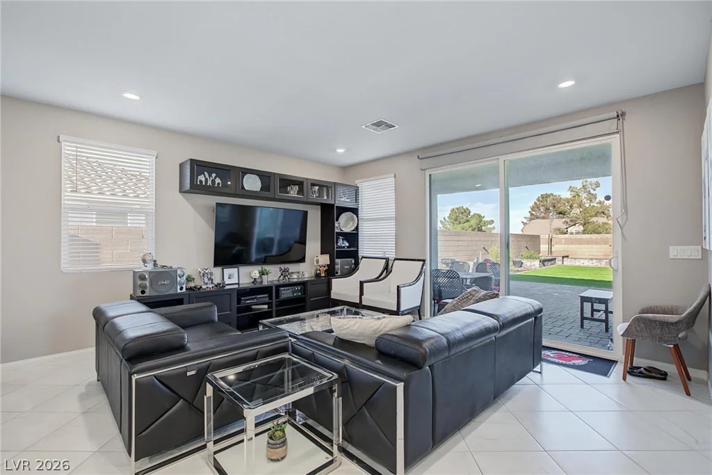 8958 Raven Patch, Las Vegas, NV 89113