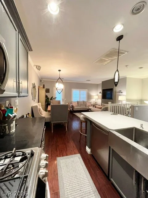 9753 Sandybuck, Las Vegas, NV 89149