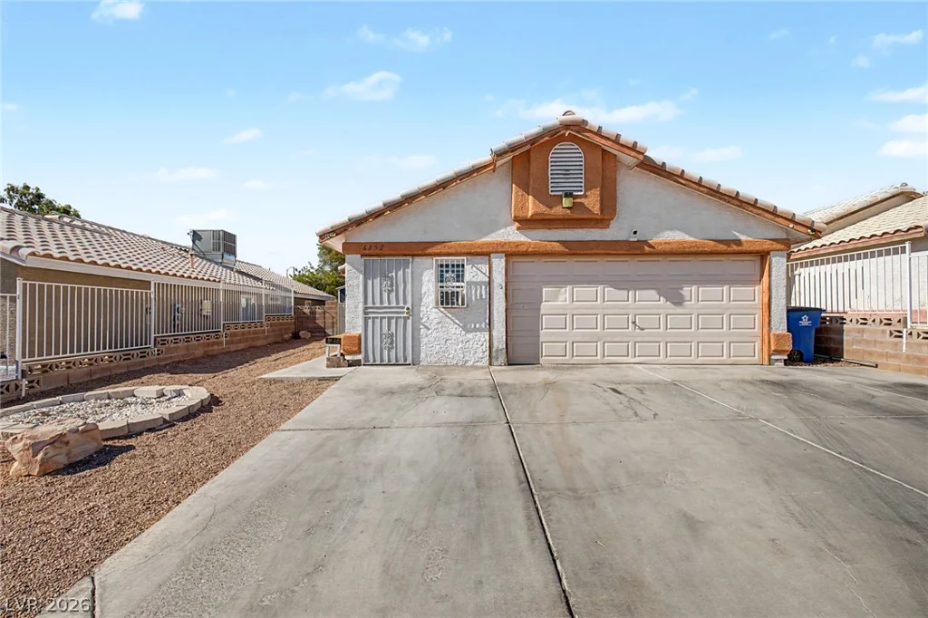 6352 Gold Canyon, Las Vegas, NV 89156