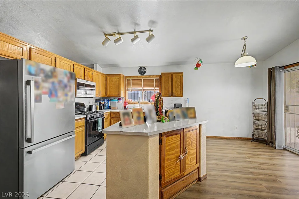 6352 Gold Canyon, Las Vegas, NV 89156