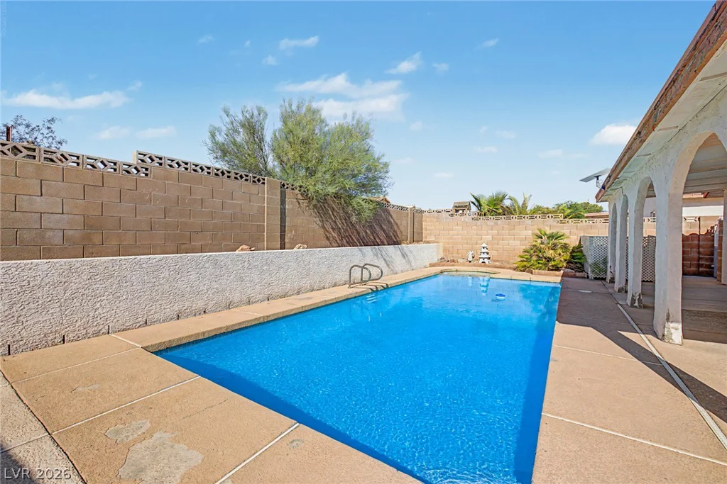 6352 Gold Canyon, Las Vegas, NV 89156