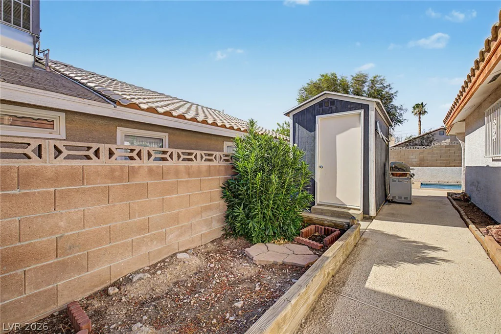 6352 Gold Canyon, Las Vegas, NV 89156