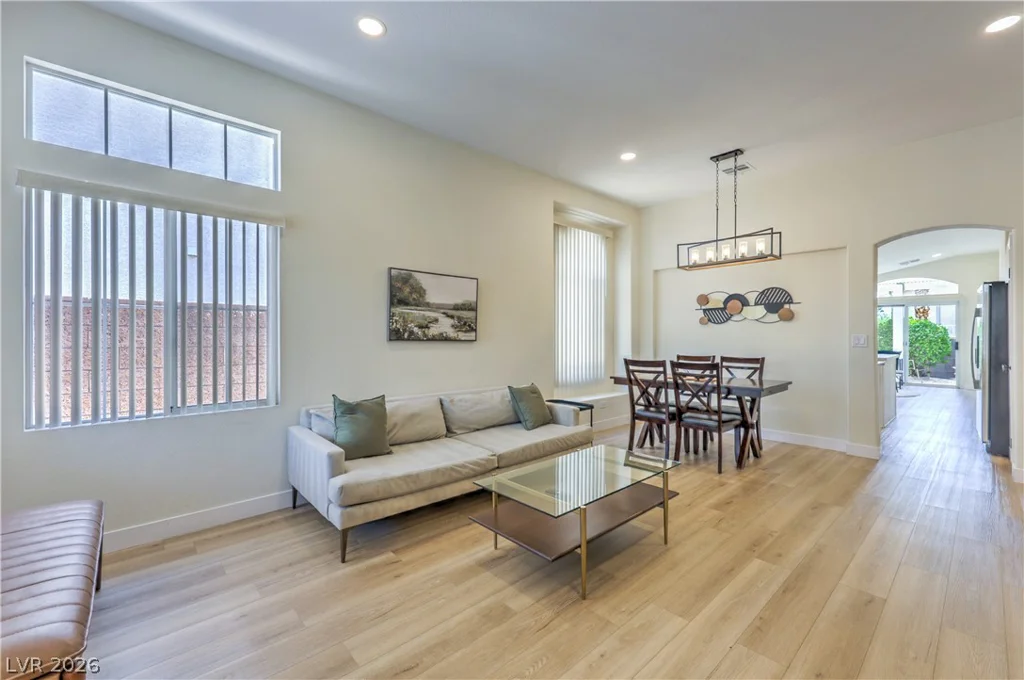 928 Autumn Royal, Las Vegas, NV 89144