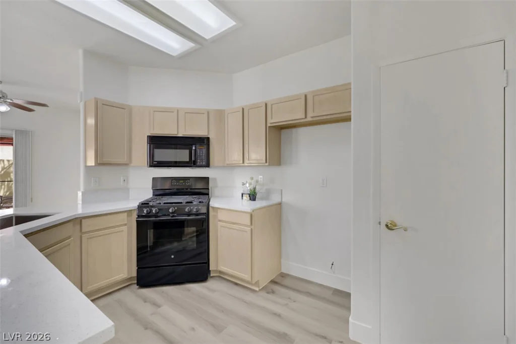 7304 Wandering Star, Las Vegas, NV 89131