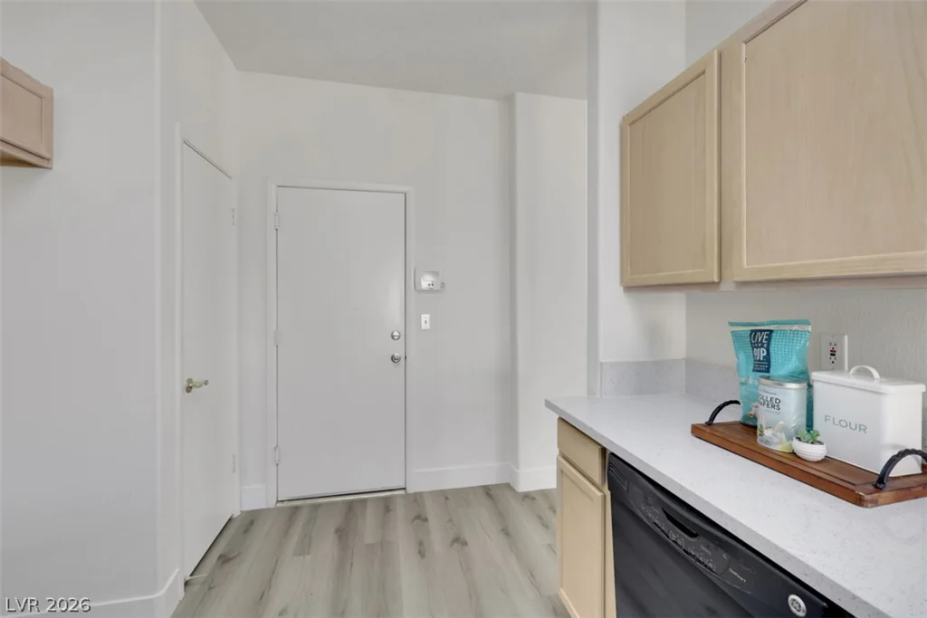 7304 Wandering Star, Las Vegas, NV 89131