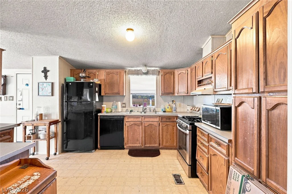 11710 Ford, Las Vegas, NV 89161