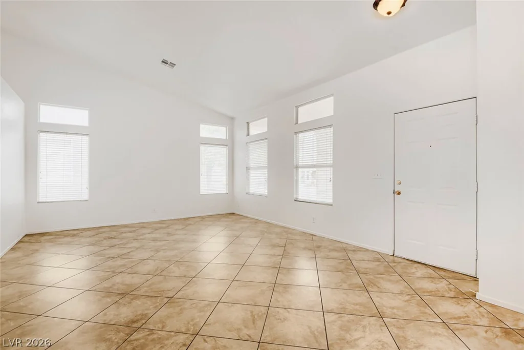 1326 Big Tree, North Las Vegas, NV 89031