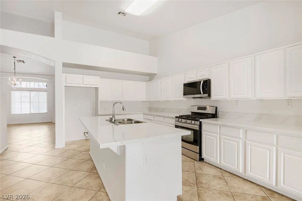 1326 Big Tree, North Las Vegas, NV 89031
