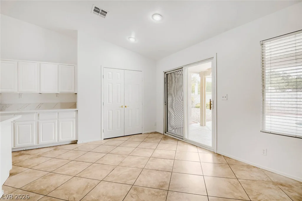 1326 Big Tree, North Las Vegas, NV 89031