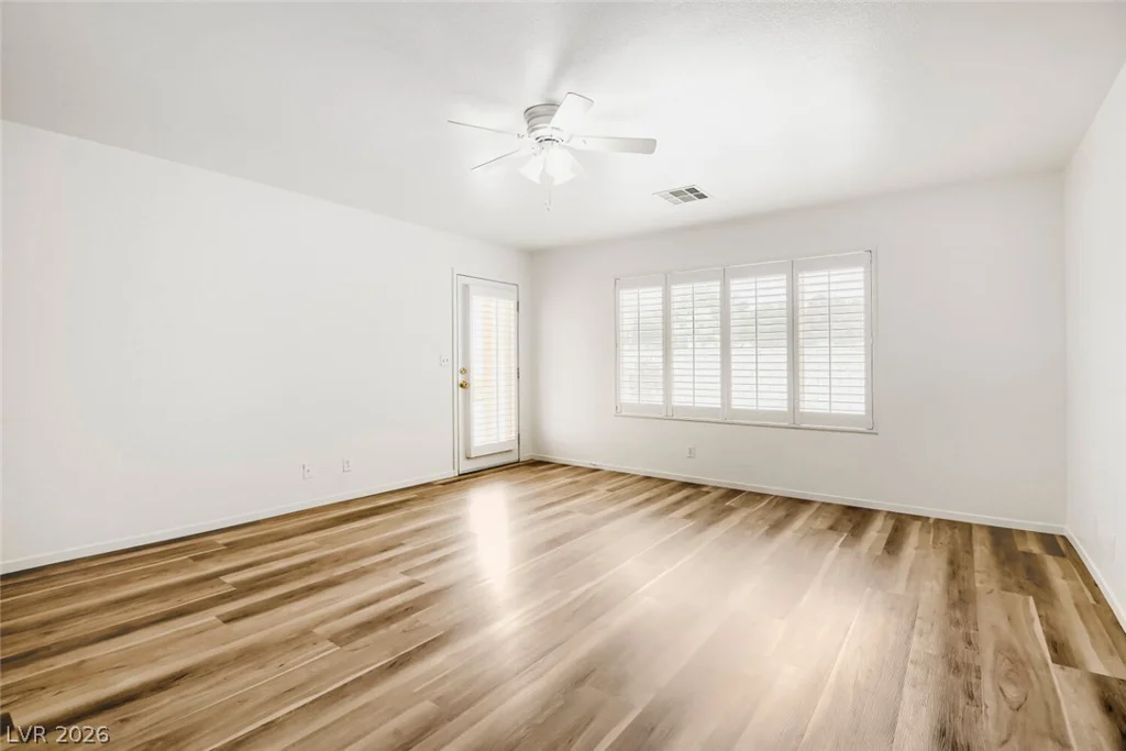 1326 Big Tree, North Las Vegas, NV 89031