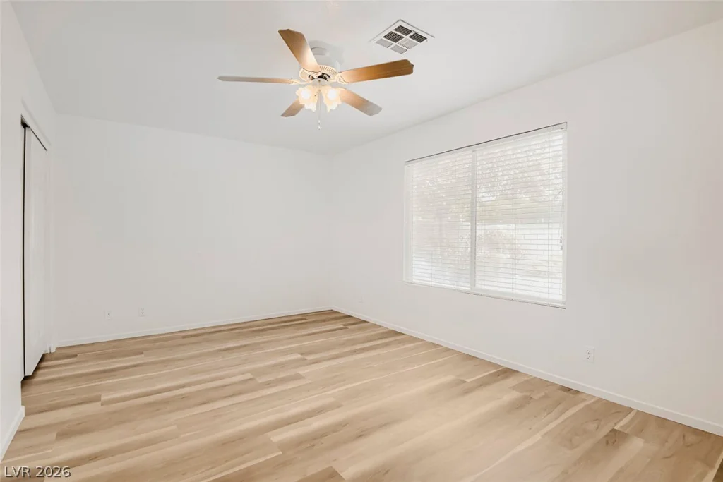 1326 Big Tree, North Las Vegas, NV 89031