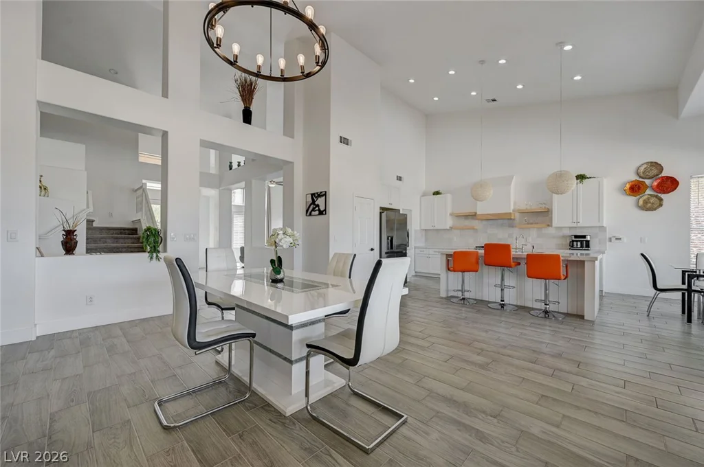 971 Temple View, Las Vegas, NV 89110
