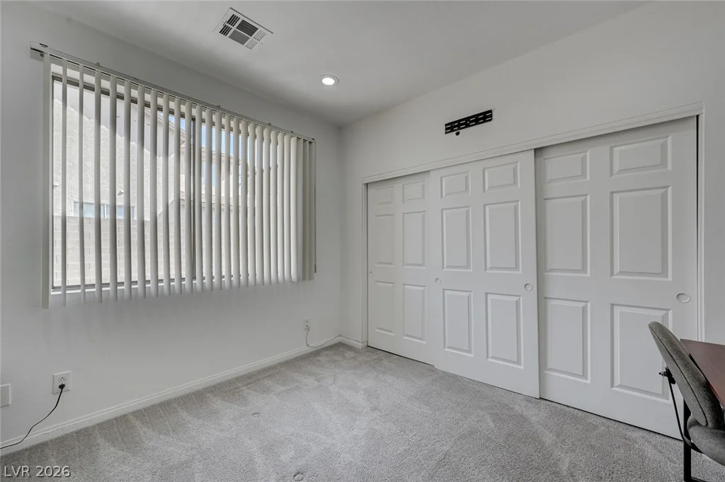 971 Temple View, Las Vegas, NV 89110