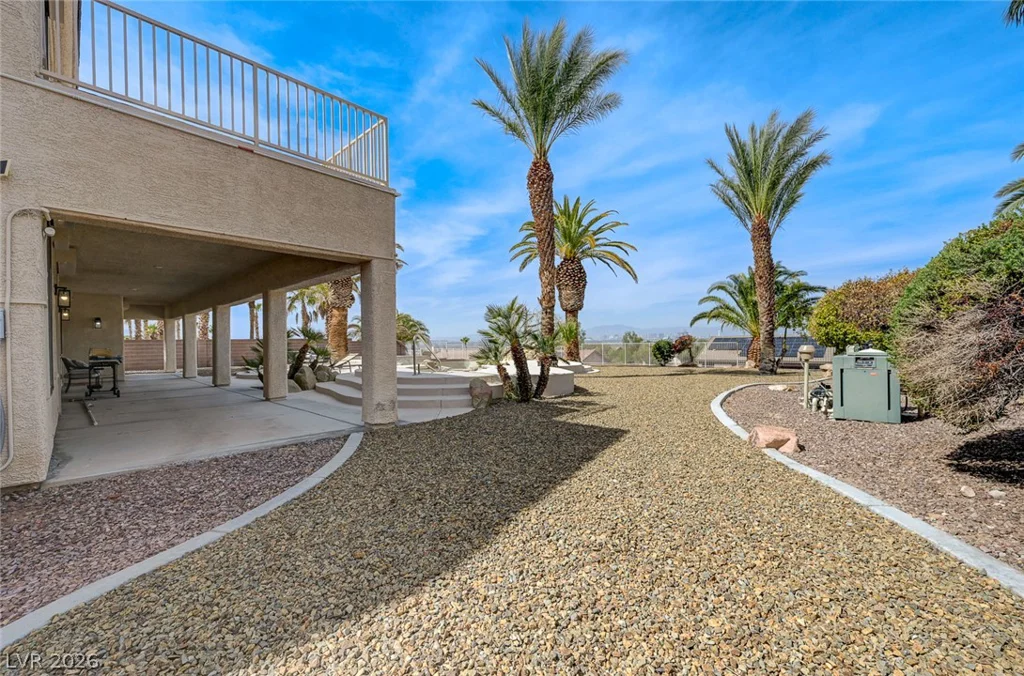 971 Temple View, Las Vegas, NV 89110