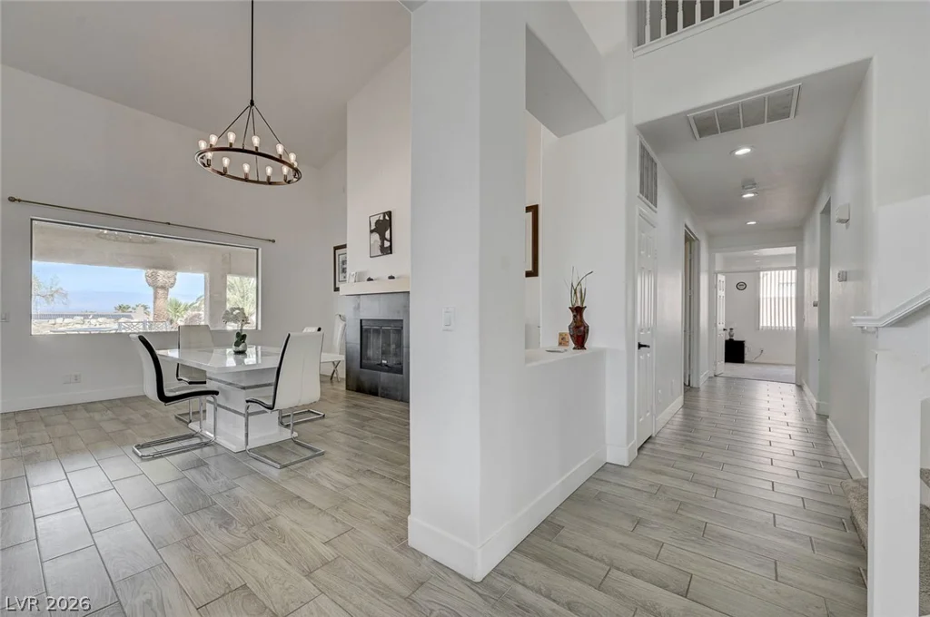 971 Temple View, Las Vegas, NV 89110