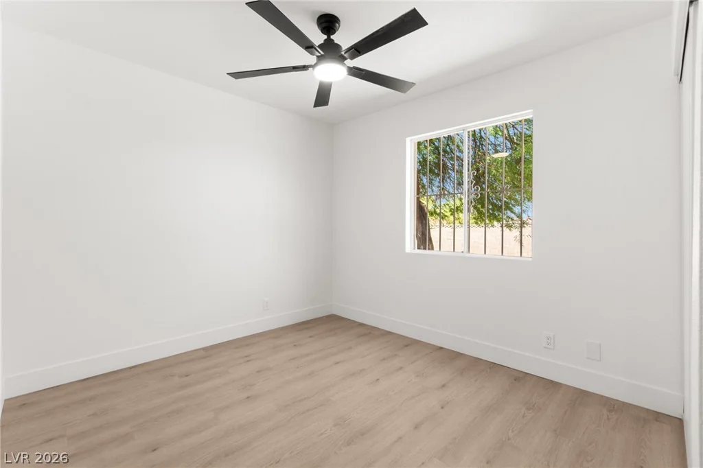 4736 Newton, Las Vegas, NV 89121