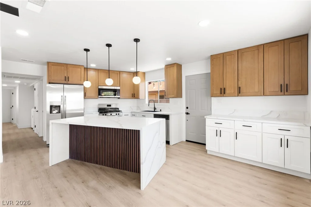 4736 Newton, Las Vegas, NV 89121