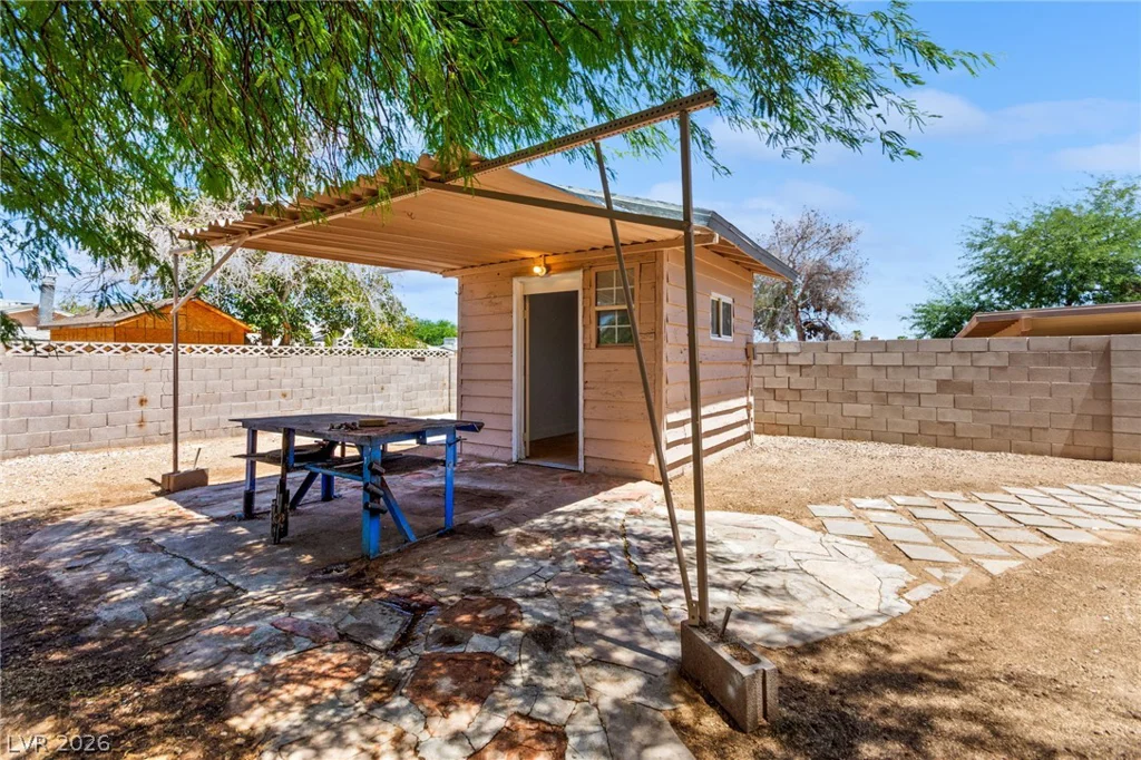 4736 Newton, Las Vegas, NV 89121