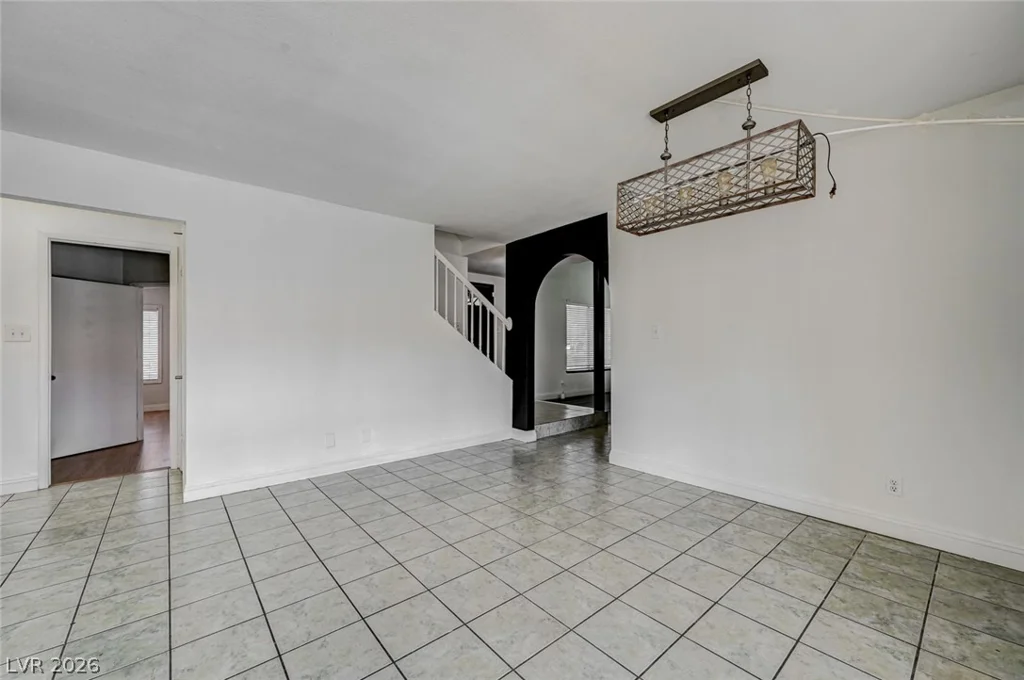 3933 Manford, Las Vegas, NV 89104